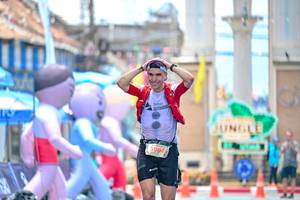 BIB: 5004
                            <button type="button" onclick="openModal(24882751)" class="btn btn-primary btn-sm float-right btn-popup" data-toggle="modal" data-target=".modal-high-quality">
                        <i class="fas fa-shopping-cart"></i> Add to Cart
                    </button>
                                            <button type="button" onclick="isThisMe(24882751, true)" class="btn btn-success btn-sm float-right btn-popup btn-isme hidden" data-toggle="tooltip" data-placement="bottom" title="นี่คือรูปของคุณใช่ไหม คลิกที่นี่เพื่อเอาเข้าอัลบั้ม">
                        <i class="fas fa-plus"></i> Add to album
                    </button>
                    <button type="button" onclick="isThisMe(24882751, false)" class="btn btn-warning btn-sm float-right btn-popup btn-isnotme hidden">
                        <i class="fas fa-ban"></i> Remove from album
                    </button>